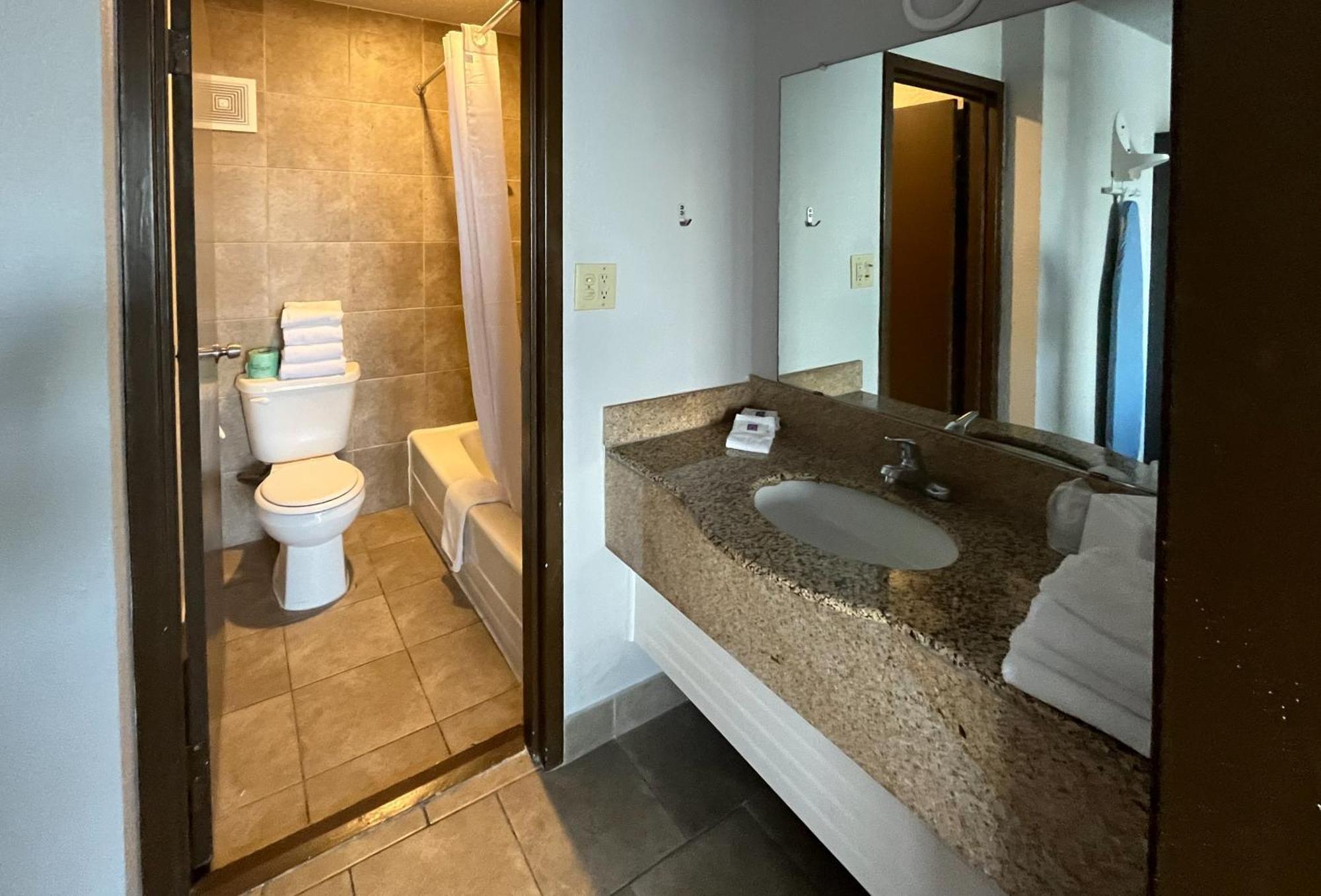 Motel 6 Mesquite, Tx Town East ภายนอก รูปภาพ